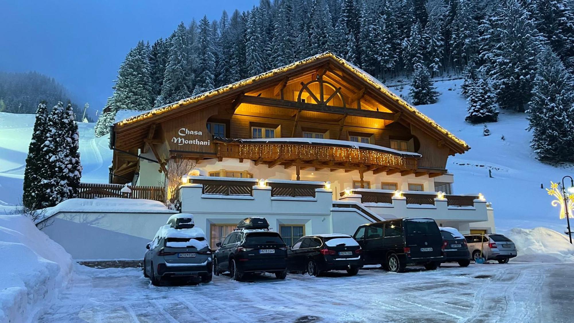 Chasa Monthani Ischgl Luaran gambar